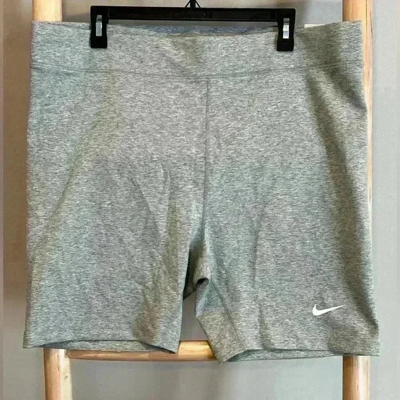 NWT Nike Tight Fit High rise 8” length gray shorts - Picture 1 of 9